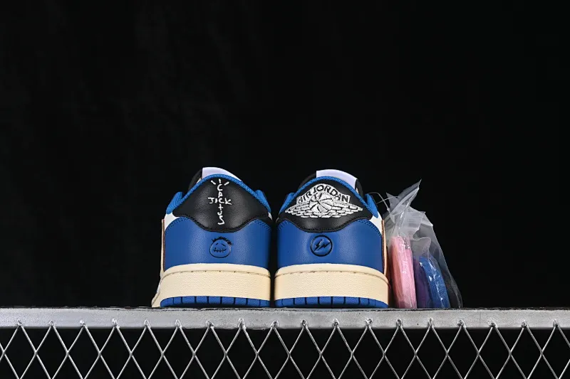 All categories Air Jordan Jordan series basketball shoes Air Jordan 1 Low ZG version Travis Scott x Air Jordan 1 Low OG AJ1 Joe 1 undercut low top full head layer DM7866-140